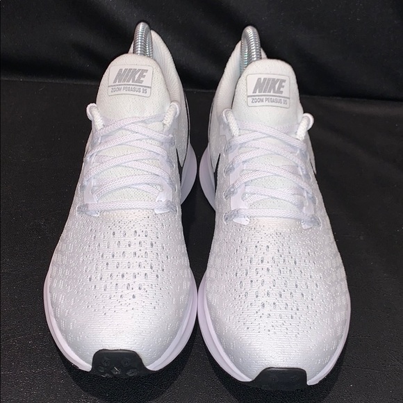 Nike Air Zoom Pegasus 35 TB White/Black - Picture 2 of 5